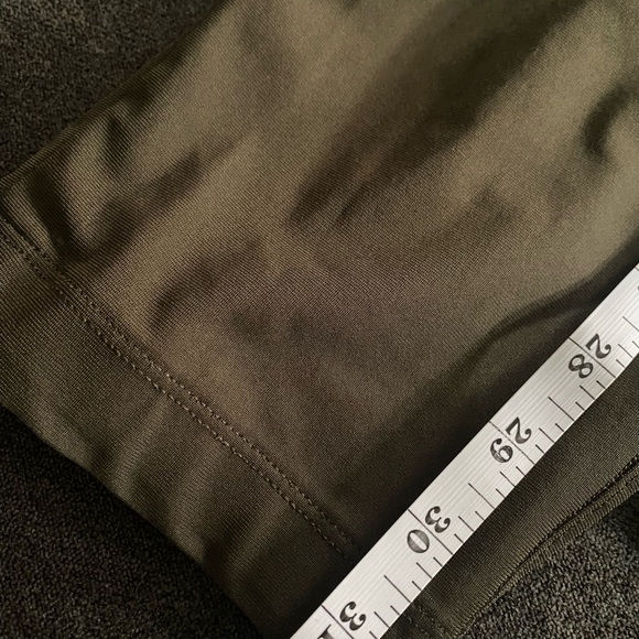 Lululemon Women's Casual Olive Green Pants in Size 8 - Picture 7 of 9